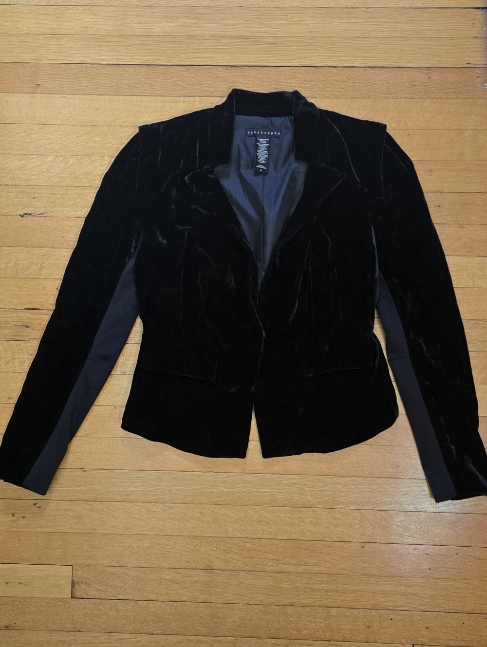 Apostrophe, Velvet Architectural Peplum Blazer, Black, EUC, Women's 2